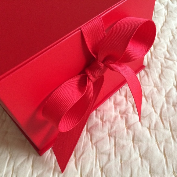 Hallmark Red Storage Gift Box with Ribbon - Picture 4 of 15